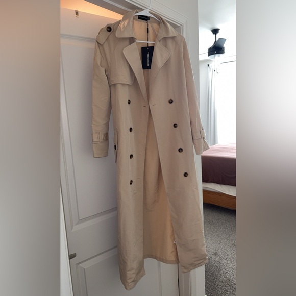 PrettyLittleThing Jackets & Blazers - PrettyLittleThing Beige Trench Coat (NWT)